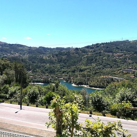 Готель Restaurante Vessada - Alojamento Local Valdosende Екстер'єр фото